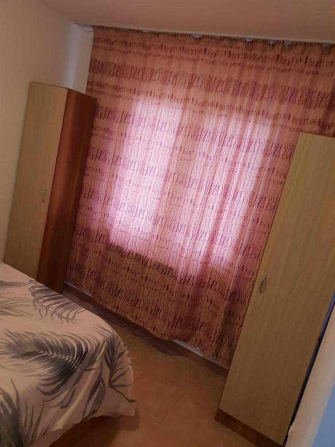 Apartament 2 Camere Tomis Nord Constanţa Extérieur photo